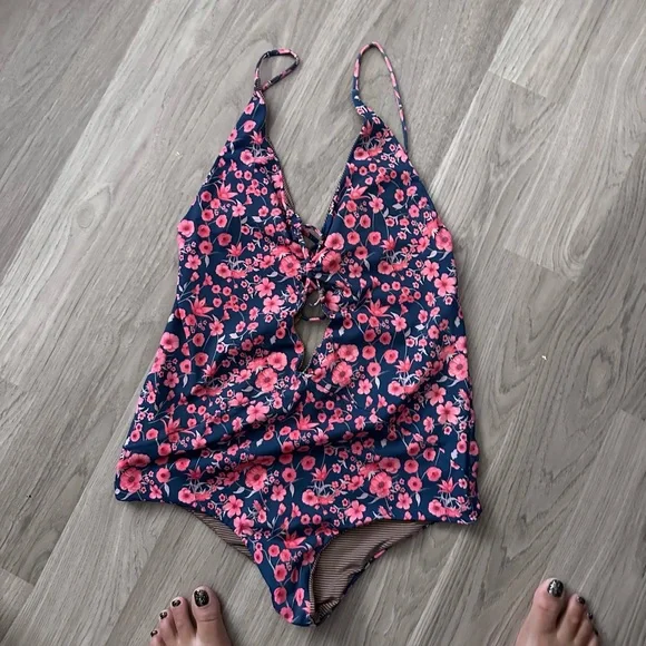 ACACIA SWIMWEAR XL - Picture 1 of 1